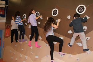 עולם הקרקס בשיתוף קרקס פלורנטין  קיץ 2018 בלונדע מוזיאון הילדים של באר שבע